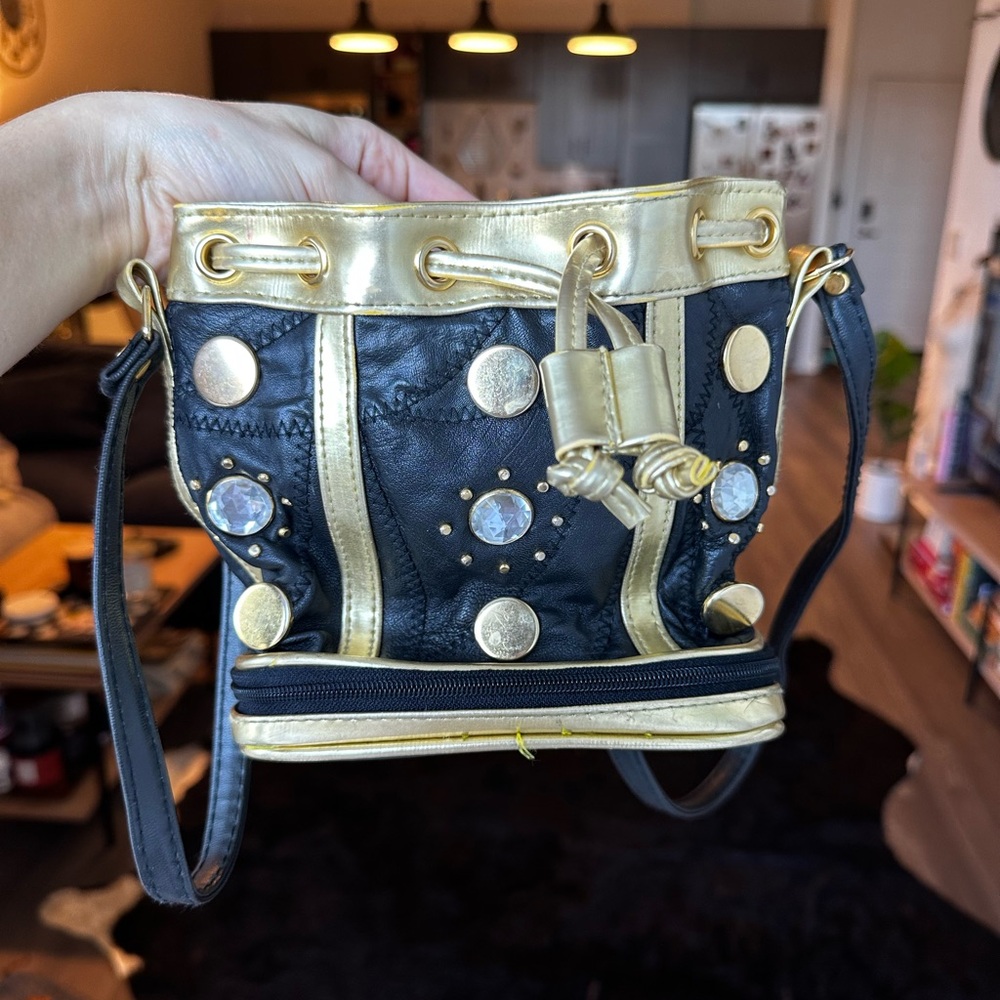 Vintage Black and Gold Purse with Makeup Mirror